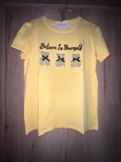 Shirt believe in yourself geel 3 strass beertjes S/M